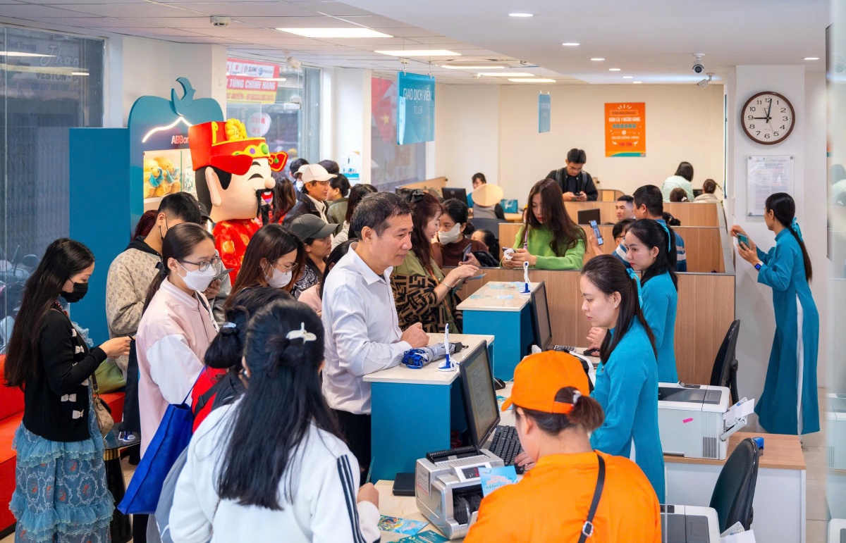 Trước thềm ĐHĐCĐ: ABBank công bố BCTC 2025, lợi nhuận trước thuế tăng kỷ lục 352,4% so với 2024