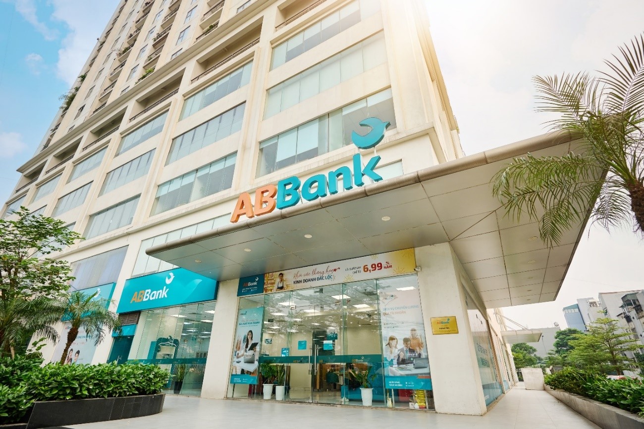 ABBank trình ĐHĐCĐ điều chỉnh kế hoạch tăng vốn lên gần 27.000 tỷ đồng, chuẩn bị cho chu kỳ tăng trưởng mới